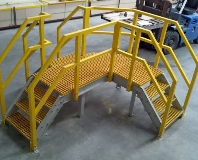 Sistema do corrimão da largura FRP da resistência 36cm do tempo para fazer o uso completo de seu espaço
