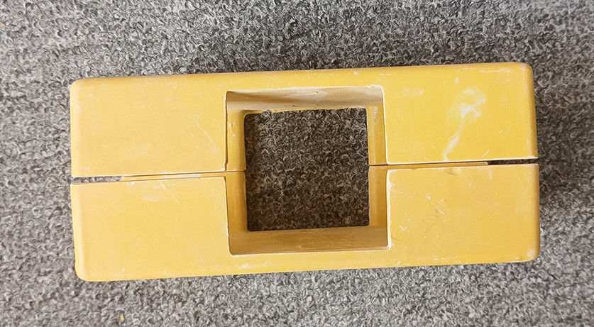 Conector de tubos quadrados de FRP de 50 mm Acessórios moldados SMC de quatro vias para uso na construção