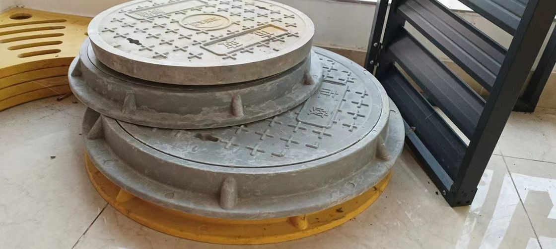 19.7 polegadas Círculo de fibra de vidro cinza Manhole Cover estilo geral para construção de estradas